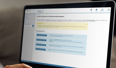 Desktop-Bildschirm zeigt Webseite Marktstammdatenregister der Bundesnetzagentur