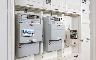Zwei eingebaute Smart Meter