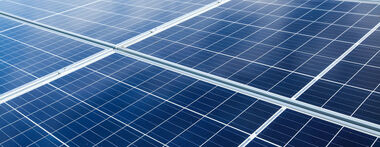 Detailaufnahme einer Solaranlage